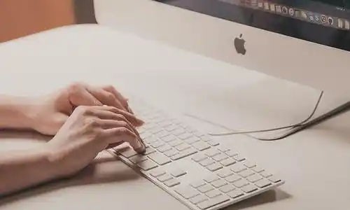 如何提升多用户网上商城系统的用户体验和购买转化率？