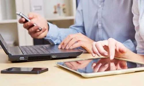 如何实现多用户B2B2C商城系统的权限管理与数据隔离？